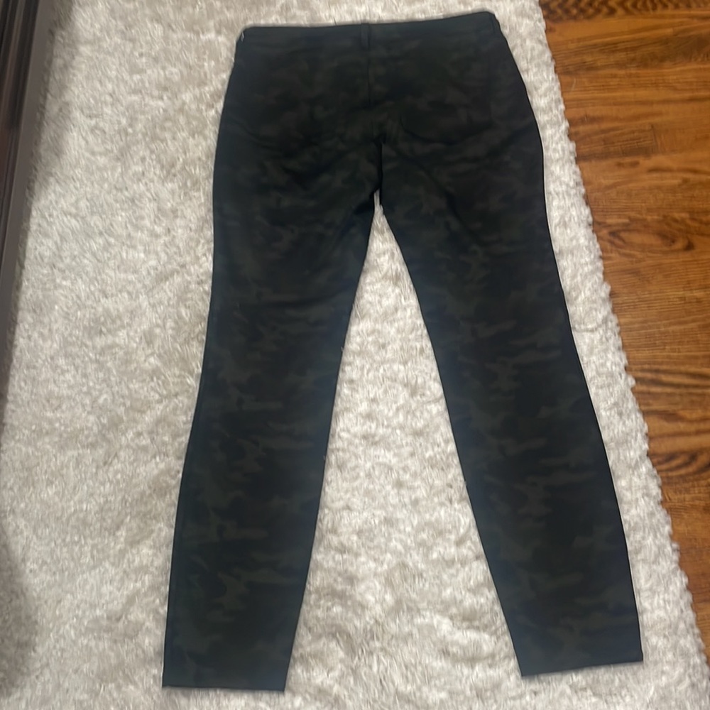 Women’s Leggings Brand: NYDJ Size: 8 - Picture 2 of 9